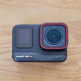 Insta360 Ace Pro 本体 美品 動作OK 保護フィルム付