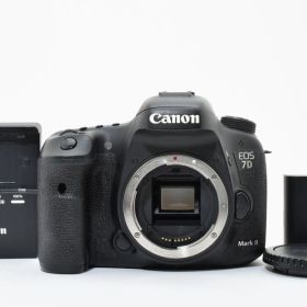 ★美品★キヤノン Canon EOS 7D Mark II ボディ #1667Q