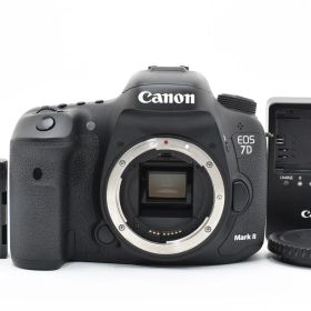 ★極上品★キヤノン Canon EOS 7D Mark II ボディ★ YM9840＃31