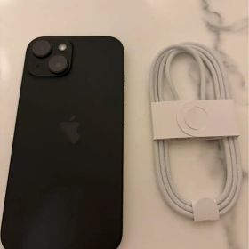 Apple iPhone 15 256GB ブラック