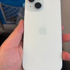 Apple iPhone 15 ホワイト 256GB