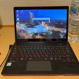 Fujitsu富士通（Lifebook SH90/X）ノートPC 赤色 本体