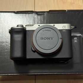 『値下げ中』【美品】SONY α7C ミラーレスカメラ