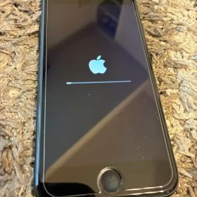 Apple iPhone SE第二世代 128GB