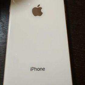 iPhone 8 ゴールド 64GB