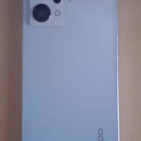 美品 Oppo Reno7 A スマホ本体 デュアルSIM SIMフリー