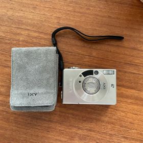 Canon IXY 320コンパクトカメラ シルバー