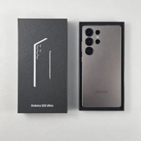 [美品] Samsung Galaxy S25 Ultra シルバー 512GB