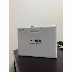 フジフイルム(富士フイルム)のX-E5 ブラック レンズキット おまけ付き(ミラーレス一眼)