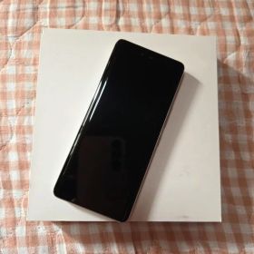 rakuten hand P710 本体 ホワイト