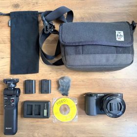 【美品】SONY ZV-E10 追加バッテリー&スティック付き
