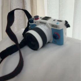 PENTAXミラーレス一眼 Q10エヴァンゲリオンモデル レイ