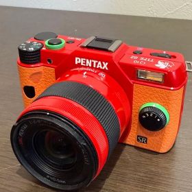 エヴァンゲリオン アスカPENTAX Q10 ミラーレスカメラ レッド