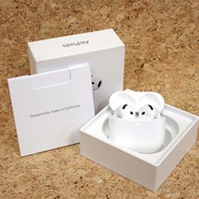 【中古】Apple 純正 AirPods 4 MXP63J/A 本体 ワイヤレス イヤホン(QMA681-1)
