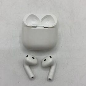 Apple◆イヤホン AirPods 4 アクティブノイズキャンセリング搭載モデル MXP93J/A