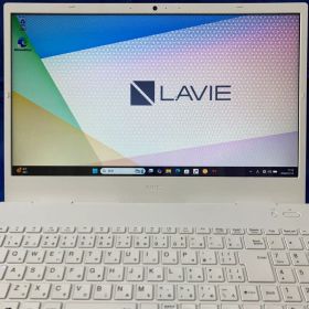 Core i3搭載 SSD標準モデル NEC LAVIE N15 ノートパソコン