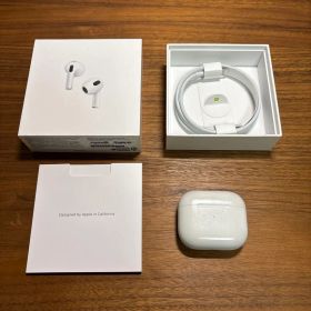 AirPods 第三世代
