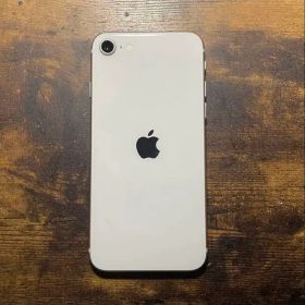 iPhone SE 第3世代 SIMフリー