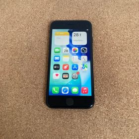 4193【早い者勝ち】電池新品☆iPhoneSE3 64GB SIMフリー☆