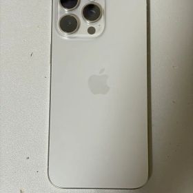 美品 iPhone15 Pro Max 512GB ナチュラルチタニウム