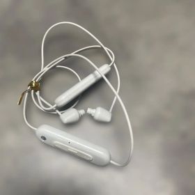 SONY ソニー wi-c100 ワイヤレスイヤホン ホワイト ジャンク