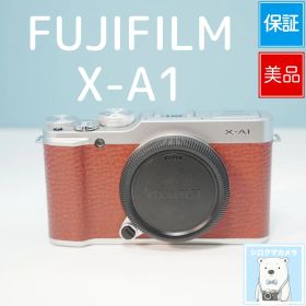 FUJIFILM X-A1 ミラーレスカメラ 美品 a6147