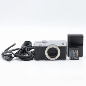 【ショット数459】FUJIFILM X-E5 ボディ シルバー｜APS-C ミラーレス一眼｜高画素センサー・高速AF・軽量コンパクト 富士フイルム【中古】