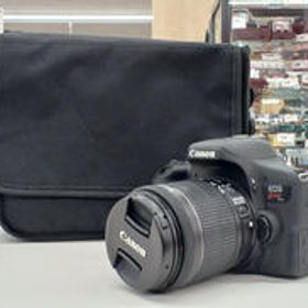 デジタル一眼ダブルズームキット EOS KISS X8I CANON