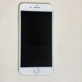 美品 Apple iPhone 8 Plus シルバー 本体 バッテリー88%