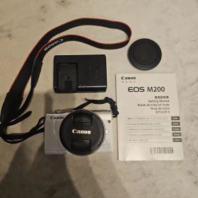 Canon EOS M200 ミラーレスカメラ 15-45mm