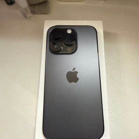 iPhone 14 Proスペースブラック