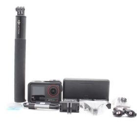 ディージェイアイ(DJI)のDJI アクションカメラ Osmo Action 4 アドベンチャー コンボ (ビデオカメラ)
