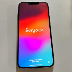 Apple iPhone 14 ホワイト 本体