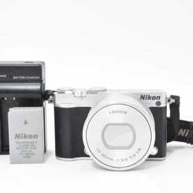 Nikon ニコン 1 J5 レンズキット ミラーレス一眼カメラ