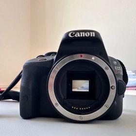 Canon EOS Kiss x7一眼レフカメラ