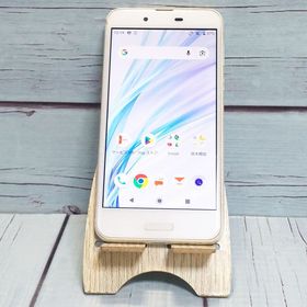 au AQUOS sense SHV40 ホワイトSilky White 714