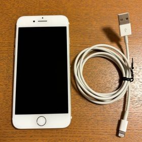 美品 iPhone7 本体 バッテリー交換済み ケーブル付き