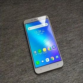 ASUS Zenfone 3 Max X00DDA 5.5インチ