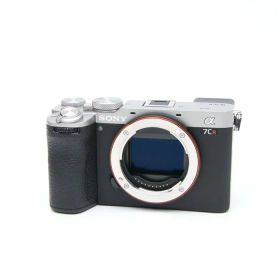 【中古】 《美品》 SONY α7C R ボディ ILCE-7CR S シルバー 【シューバネSDスロット部モルト部品交換/各部点検済】 [ デジタルカメラ ]