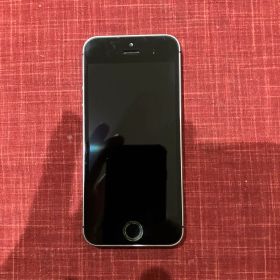 iPhone se 第一世代 スペースグレー 32GB