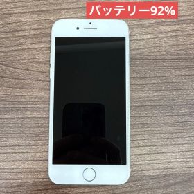 Iphone7 32GB シルバー SIMフリーバッテリー92%