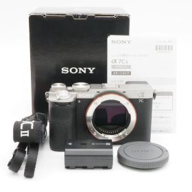 ショット数2670回、元箱付き。★新品級★ SONY ソニー α7C II ボディ シルバー [ILCE-7CM2 S]