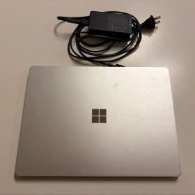 Microsoft Surface Laptop 12.4インチ