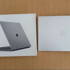 Microsoft Surface Laptop 13.5インチ シルバー
