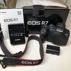 Canon (キャノン) ミラーレス一眼カメラ EOS R7 ボディ