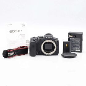 超美品★ Canon EOS R7 ボディ #1037