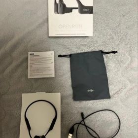 女性にもおすすめ！！ SHOKZ OPENRUN Mini 骨伝導イヤホン