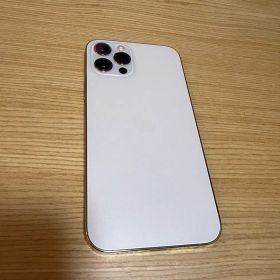 Apple iPhone 12 Pro ゴールド
