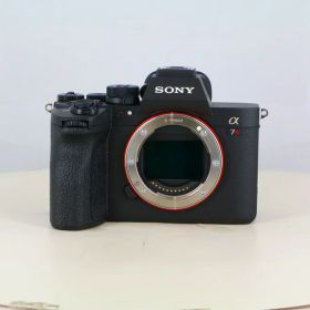 【中古】 (ソニー) SONY α7RV (ILCE-7RM5) ボディ【中古カメラ デジタル一眼】 ランク：AB