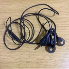 【処分予定、最終値下げ！】Sony STH40D 有線イヤホン ブラック